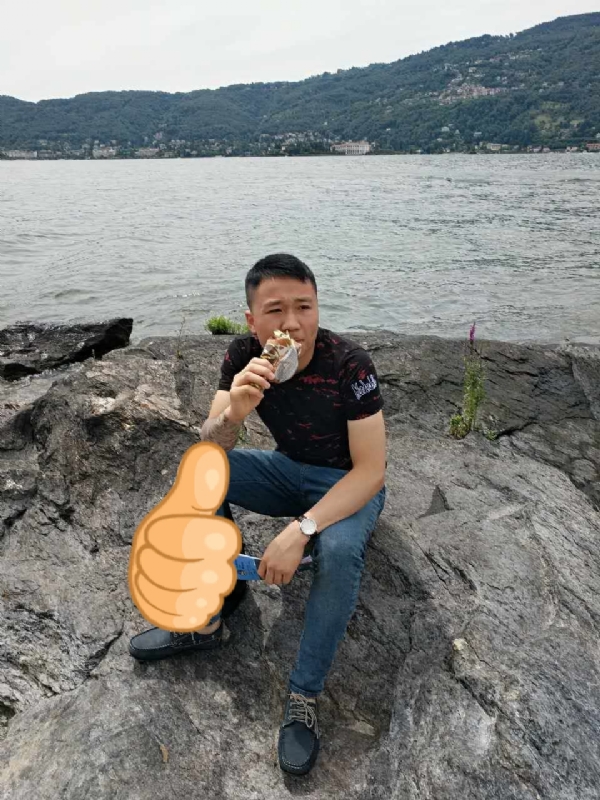 绚烂背后的平淡的第一张照片--尤溪相亲网