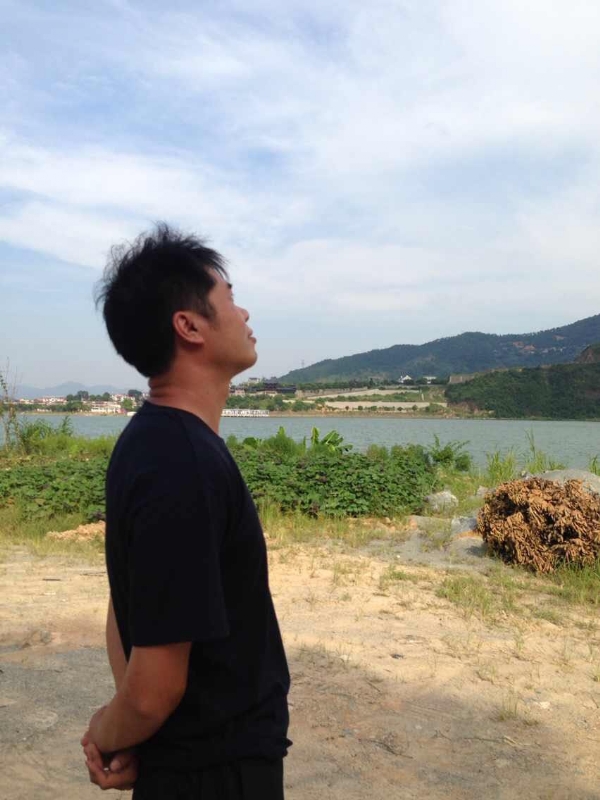 雾里看花的第一张照片--尤溪相亲网