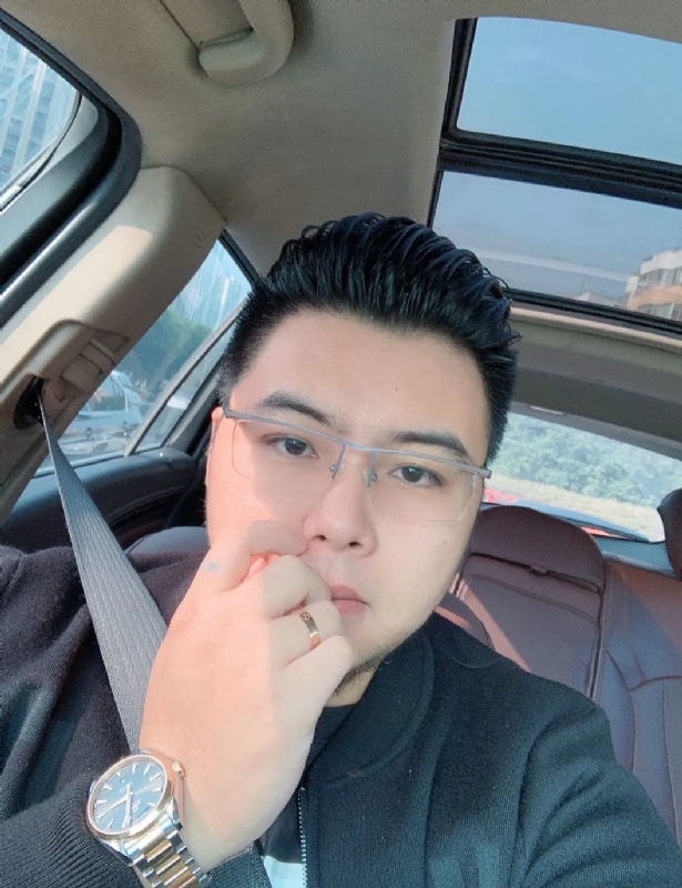 把苹果咬哭的第一张照片--尤溪相亲网