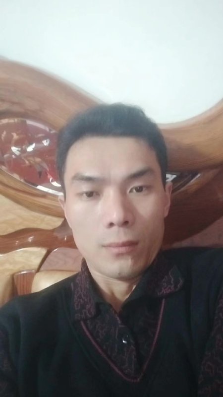 错把真心喂了狗的第四张照片--尤溪相亲网