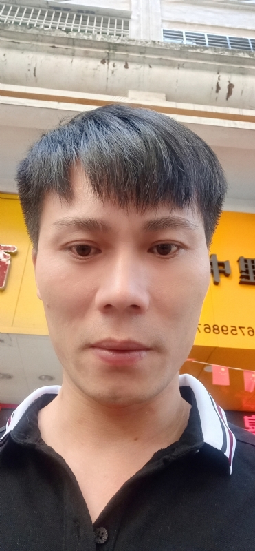 笑看人生的第一张照片--尤溪相亲网