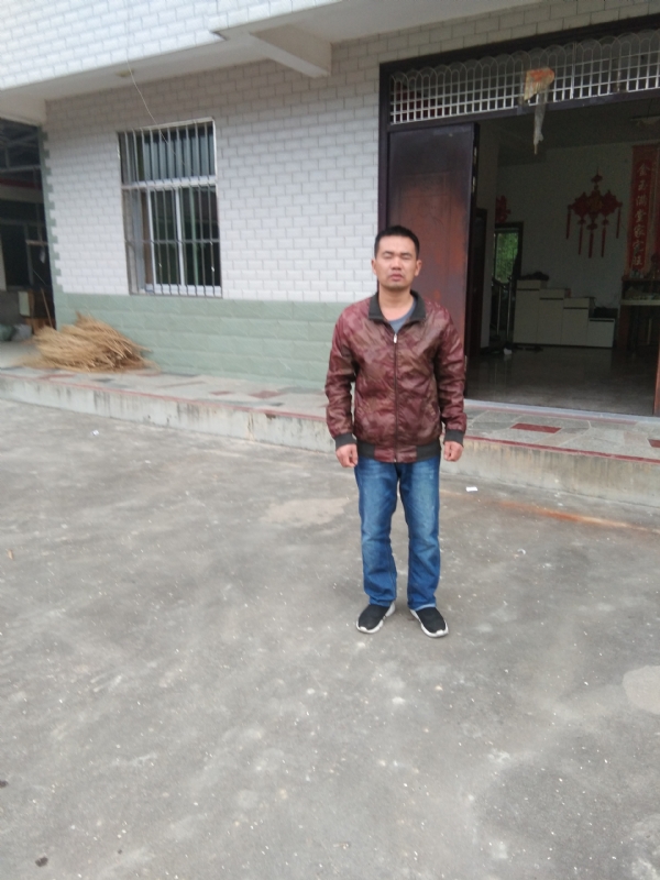 阿泉的第一张照片--尤溪相亲网