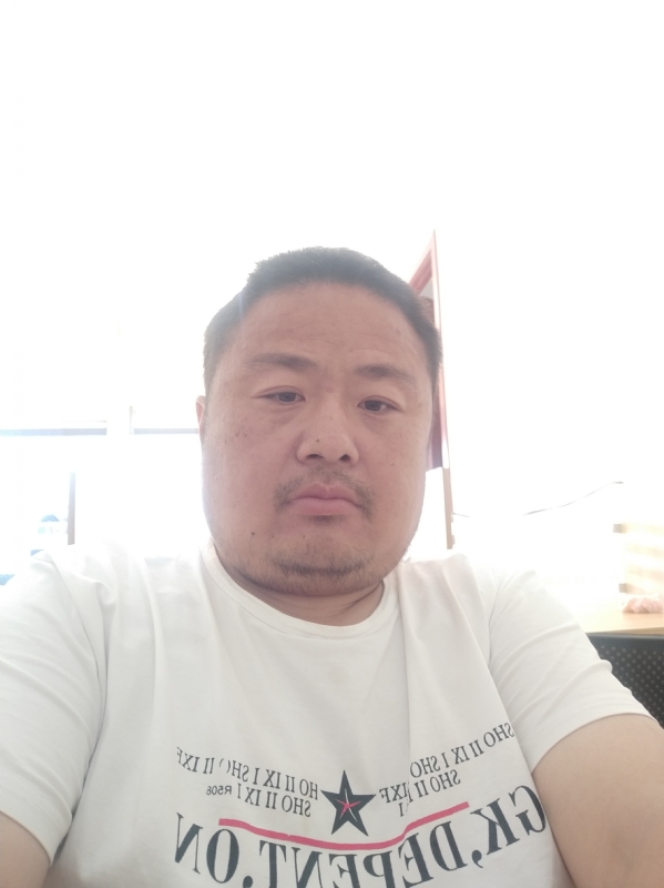 流星隐爱的第一张照片--尤溪相亲网