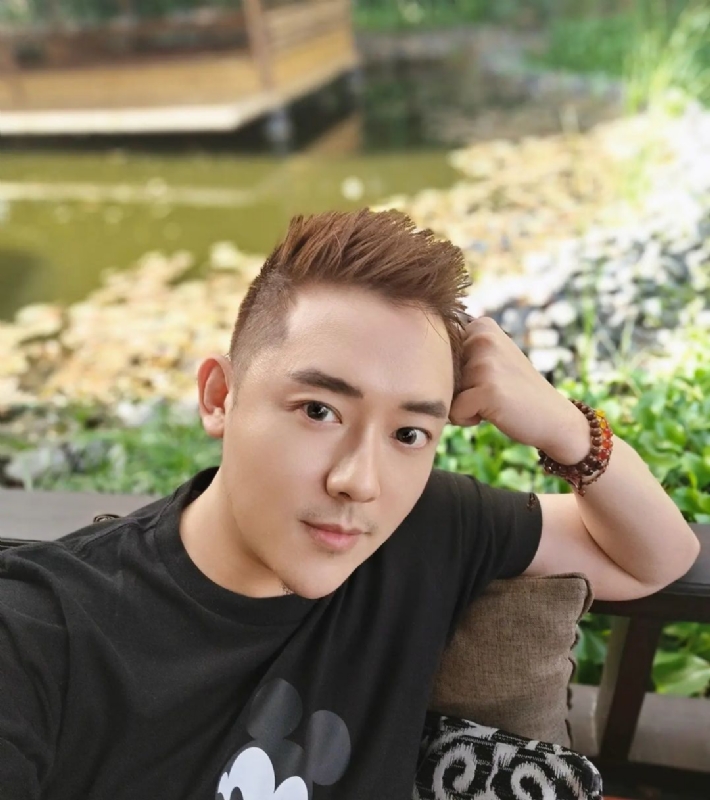 黄家豪的第二张照片--尤溪相亲网