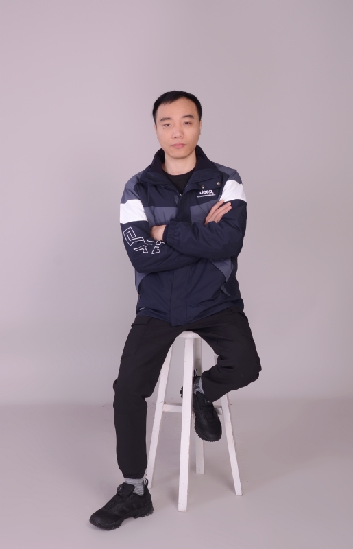 一只孤单的猫的第一张照片--尤溪相亲网